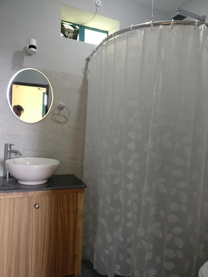 White Rabbit Guest House Dharamshala Ngoại thất bức ảnh